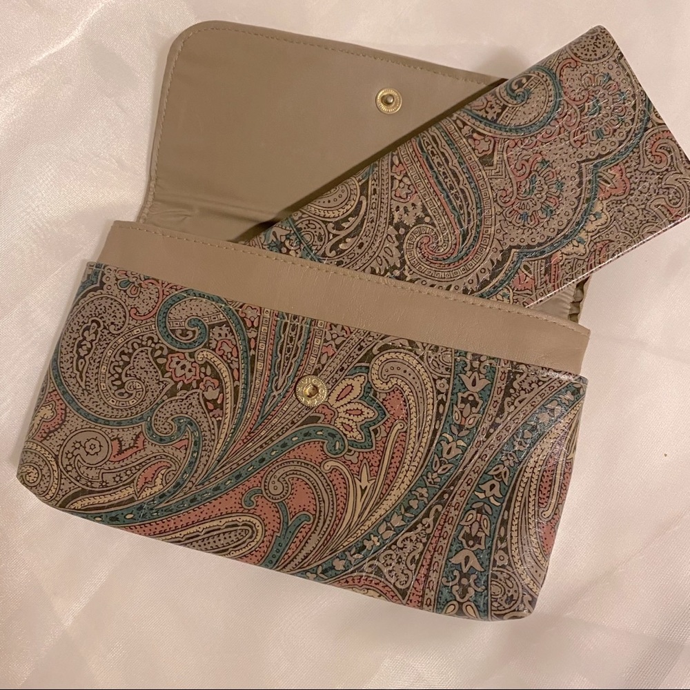 Vintage Paisley Wallet / Billfold & Checkbook